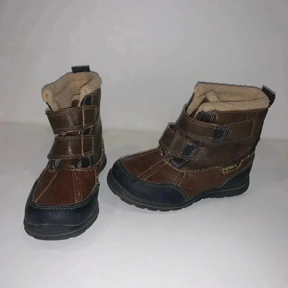 Carters /brown boots -8r - Picture 2 of 3
